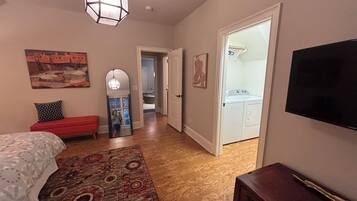 2 habitaciones, tabla de planchar con plancha y wifi gratis