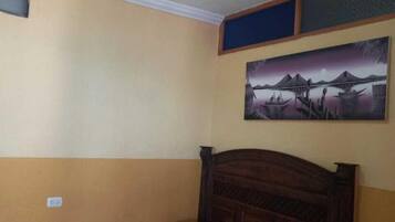 Single Room, 1 Single Bed, Balcony, Lake View