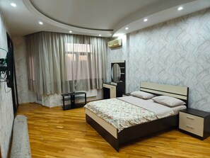 3 habitaciones, tabla de planchar con plancha y wifi 