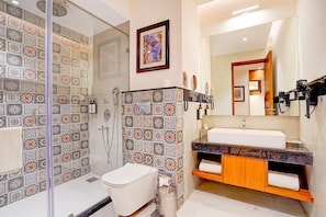 House | Bilik Mandi