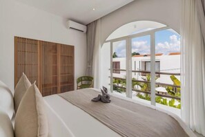 Unclassified image, 2 of 19, button - Villa Las Casas 2 by BaliSuperHost (Bali)