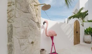 Exterior detail - Villa Las Casas 2 by BaliSuperHost (Bali)