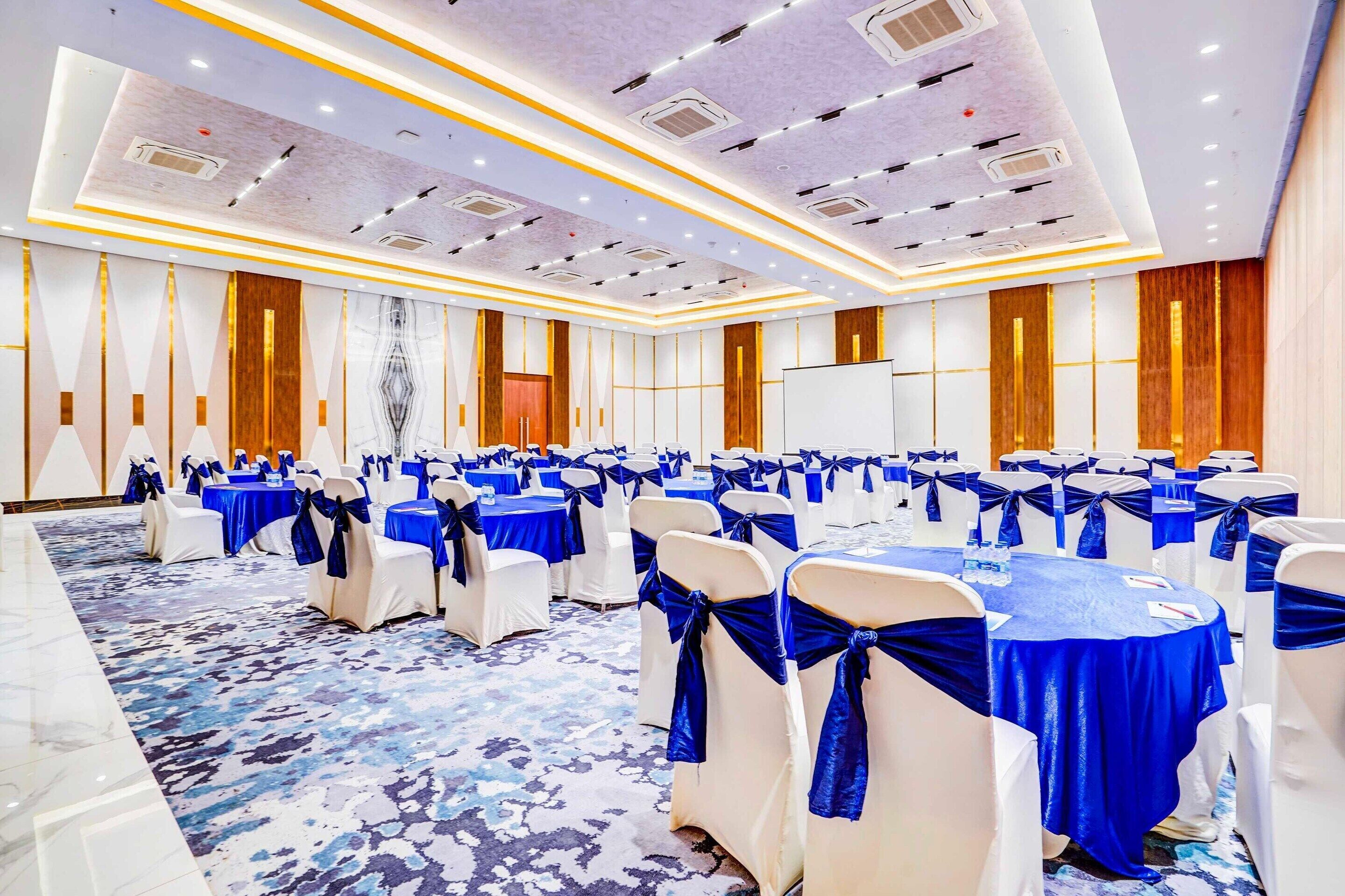 獨棟房屋 | 宴會廳