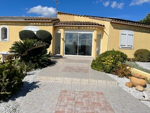 Exterior detail - Villa PRESTIGE " LA BONA VIDA ",  3 bedrooms and 1 studio 2 persons (Trèbes)