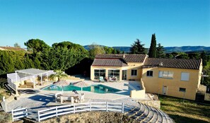 Piscina externa