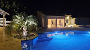 Piscina externa