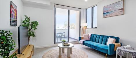 تلفزيون ذكي