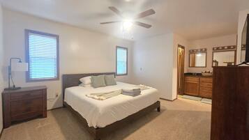 4 habitaciones, tabla de planchar con plancha y wifi gratis