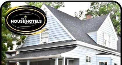 Henninger lower, Centrally located, 3 bedroom