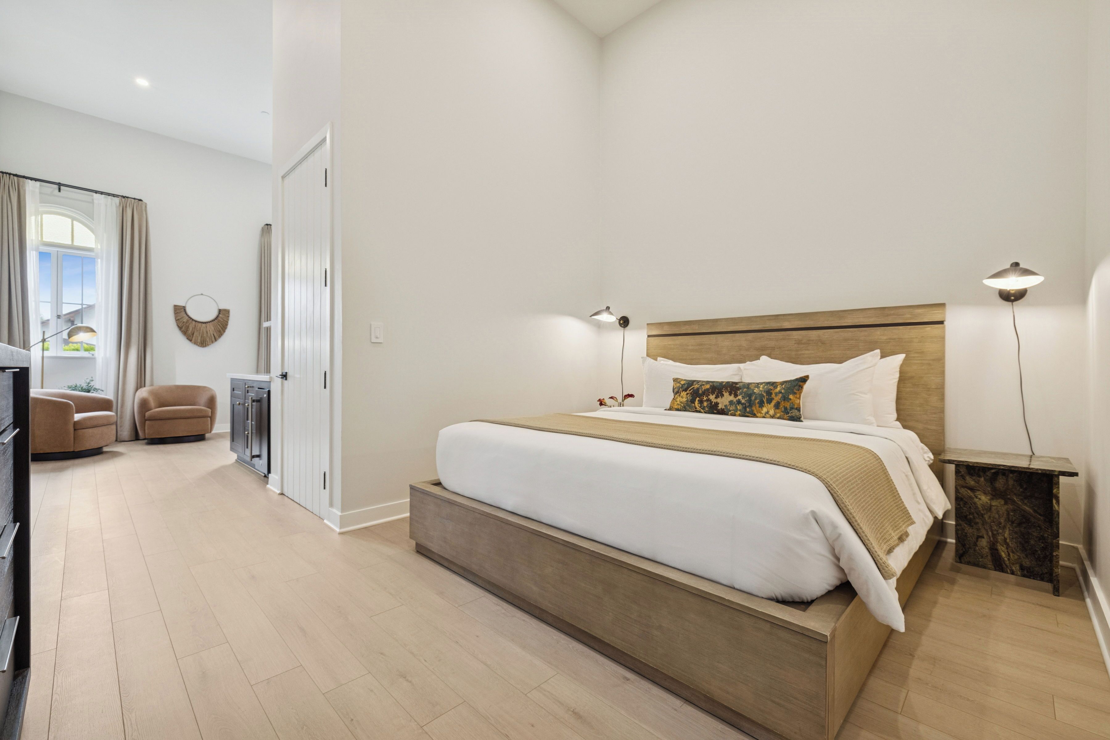 Studio – superior | Sengetøy av topp kvalitet, memory foam-senger og strykejern/-brett