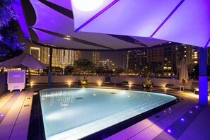 Nightclub - Grande Suites by Hostiva - Sea View (Dubai)