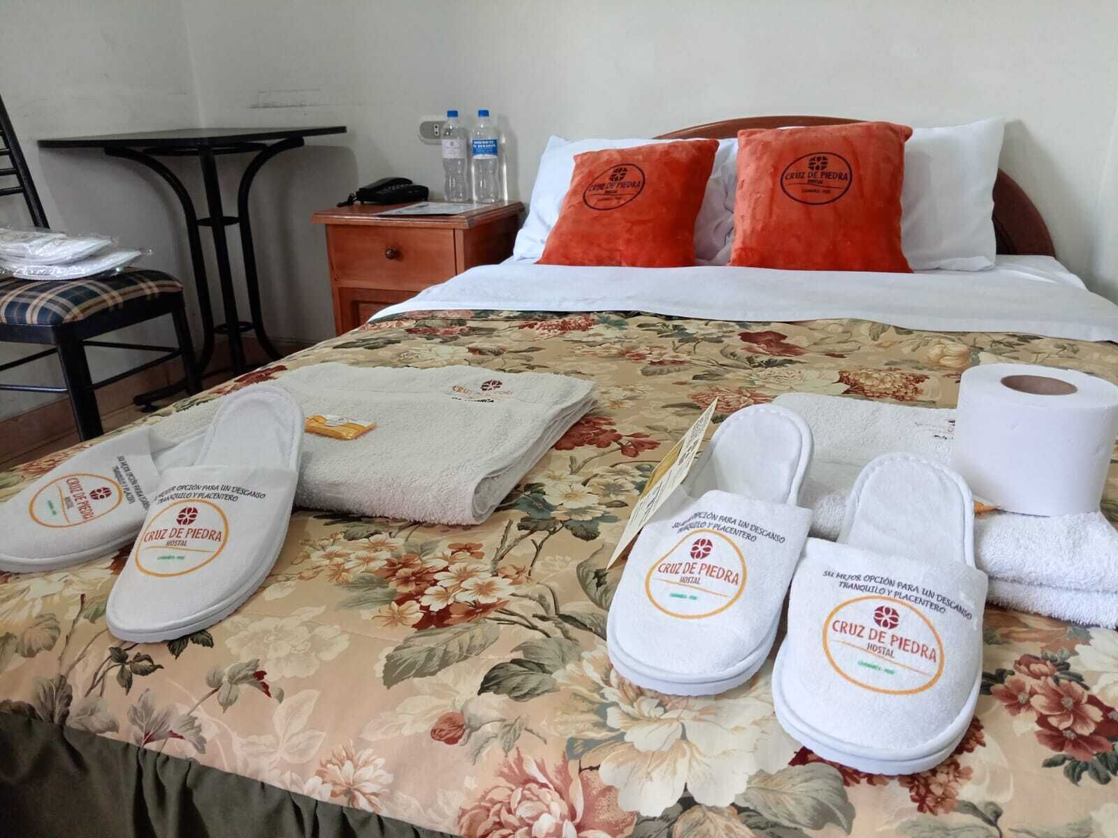 雙人房 | 書桌、熨斗/熨衣板、免費無線上網