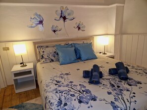 1 bedroom, iron/ironing board, free WiFi, bed sheets - La Perla Historical center of Sanremo 5 minutes from the Ariston theater of Sanremo (Sanremo)