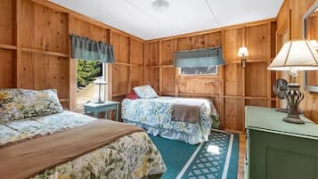 3 chambres, fer et planche Ă repasser, Wi-Fi, draps fournis