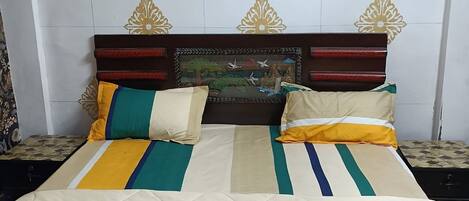 1 bedroom, iron/ironing board, free WiFi