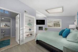 3 soverom, strykejern/-brett, internettilgang og sengetøy