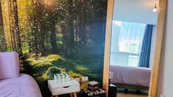 1 bedroom, iron/ironing board, internet, bed sheets