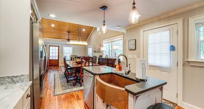 Peaceful Home w/ Porch & Yard, 5 Mi to Rome!