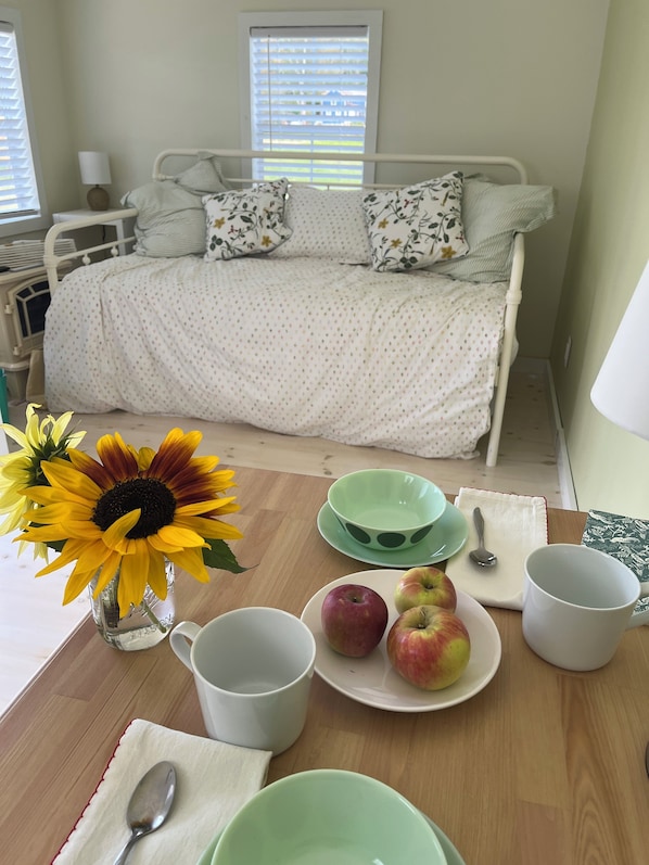 1 sovrum, strykjärn/strykbräda, wi-fi och sängkläder