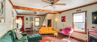 10 Mins to Blackwater Falls: Mtn Home w/ Hot Tub