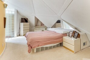 5 chambres, fer et planche à repasser, accès Internet, draps fournis