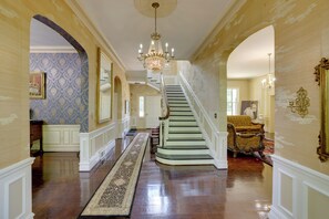 Interior - Home on Sprawling Estate, 6 Mi to Dtwn Spartanburg (Spartanburg)