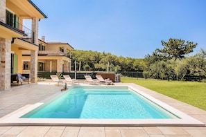 Una piscina climatizada