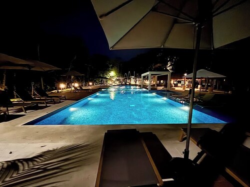 RESORT-STYLE IN PUERTO MORELOS. TECUN HOUSE