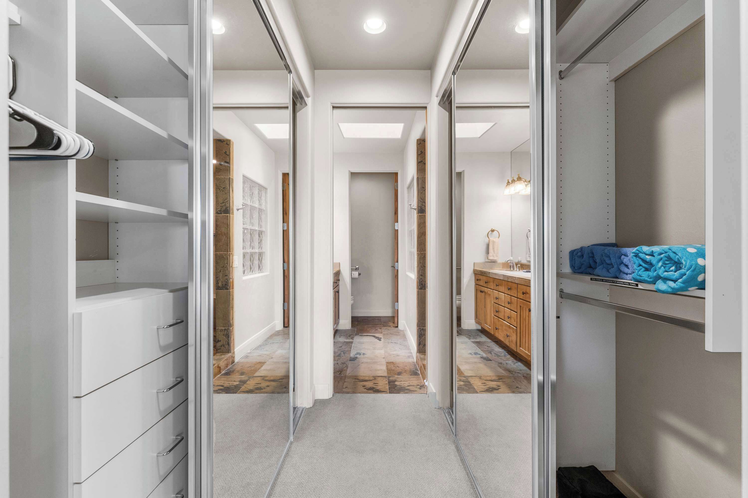 Stadtwohnung, Mehrere Betten, Terrasse, Bergblick (Lava Falls Red Rock) | Innenbereich