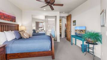 2 bedrooms, individually decorated, individually furnished, desk