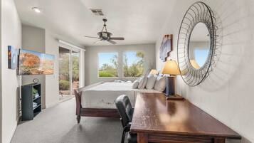 Townhouse, Beberapa Tempat Tidur, patio, pemandangan gunung (Lava Falls Red Rock) | 2 kamar tidur dan didekorasi berbeda-beda