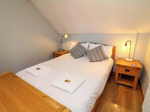 3 bedrooms, individually decorated, individually furnished, free WiFi - 6 Brook Court (Derby)