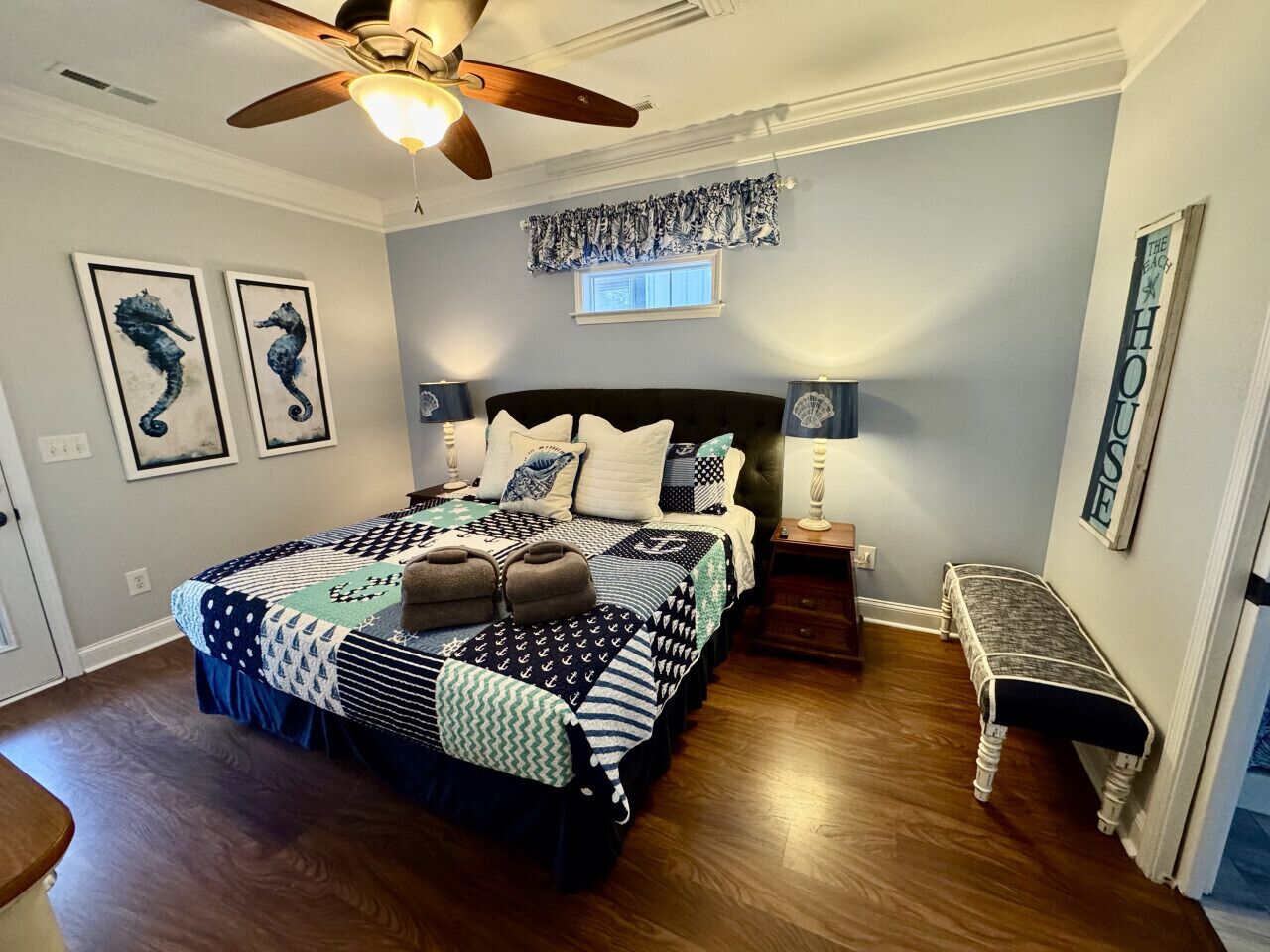 5 bedrooms, iron/ironing board, WiFi, bed sheets