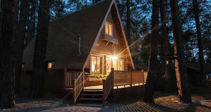 Cozy A-Frame with Fenced Yard