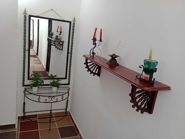 Classic Townhome, Mountain View | Living area