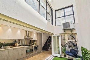 Cribs/infant beds - Luxe Living Terrace by The Star - Luxury in Sydney (Pyrmont)