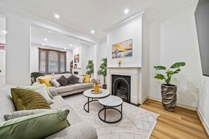 Cribs/infant beds - Luxe Living Terrace by The Star - Luxury in Sydney (Pyrmont)