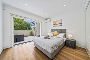 Nôi/giường cho trẻ sơ sinh 