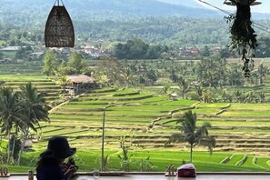 Unclassified image, 3 of 36, button - Metta Cabin Rice Terrace Babahan Bali (Bali)