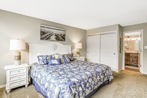 2 bedrooms, desk, iron/ironing board, free WiFi
