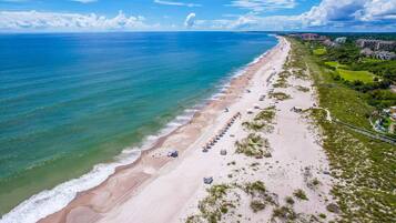 Playa en los alrededores