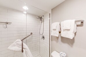 Een douche, een haardroger