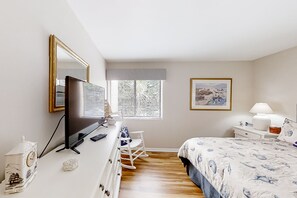 2 chambres, fer et planche à repasser, accès Internet, draps fournis