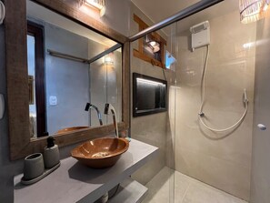 Shower, hair dryer, towels, soap