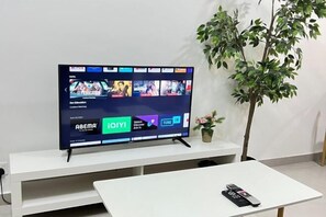 Iron/ironing board - JetPad Suites - Near KLIA (Dengkil)