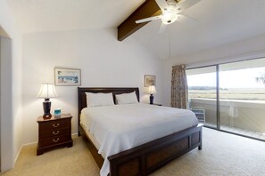 3 chambres, fer et planche à repasser, accès Internet, draps fournis