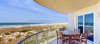Oceanfront Condo with Great Ocean View, Balcony, Fast WiFi & 2 Shared Pools