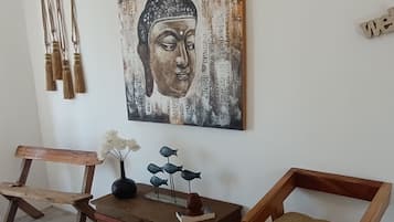 小型客房, 阳台, 花园景观 | 免费 WiFi