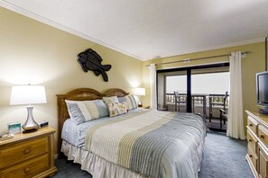 1 bedroom, iron/ironing board, free WiFi, bed sheets - Oceanfront condo with pool & tennis - balcony, AC, WiFi & washer/dryer (Fernandina Beach)
