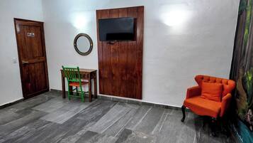 Familien-Doppelzimmer | Schreibtisch, kostenloses WLAN